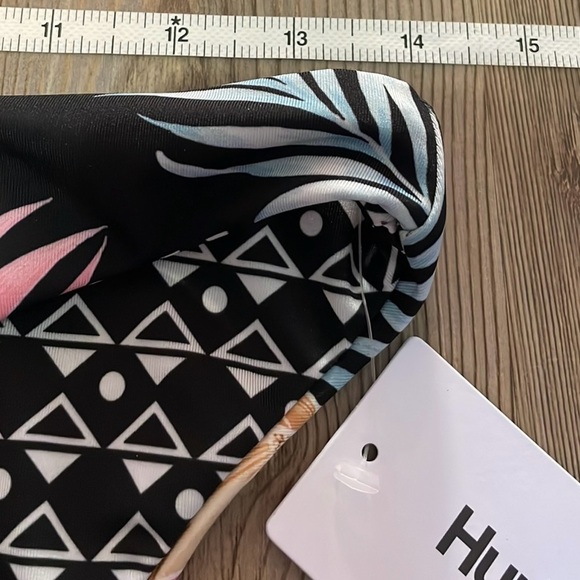 Hurley Hana reversible Bikini Black Tropical print Size S NEW Beach Vacation - Picture 8 of 15